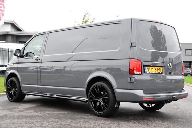 Volkswagen TRANSPORTER 2.0 TDI L2H1 Bulli Virtual, Cruise, Carplay, Automaat, Multimedia, Sensoren, 150PK, Trekhaak, LED, UNIEK!