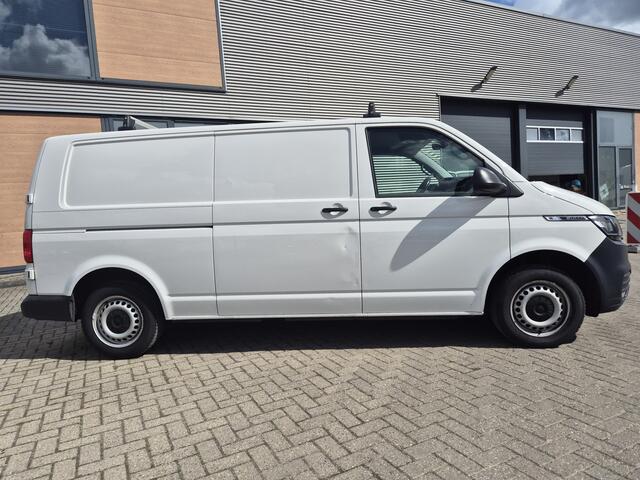 Volkswagen TRANSPORTER 2.0 TDI L2H1 Bulli 150pk lang 3-pers apple-car nieuw model 2021
