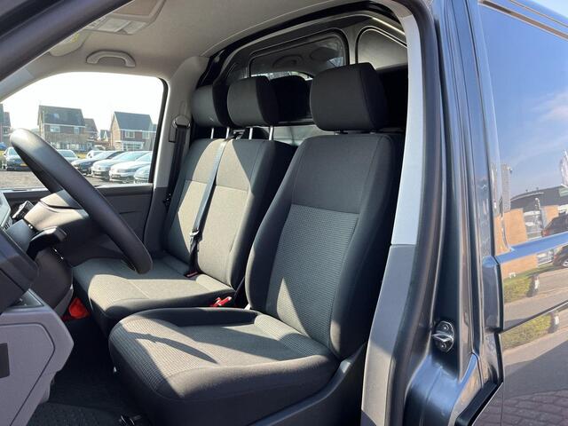 Volkswagen TRANSPORTER 2.0 TDI 150Pk L2H1 | Stoelverwarming | Airco | PDC | Bluetooth |