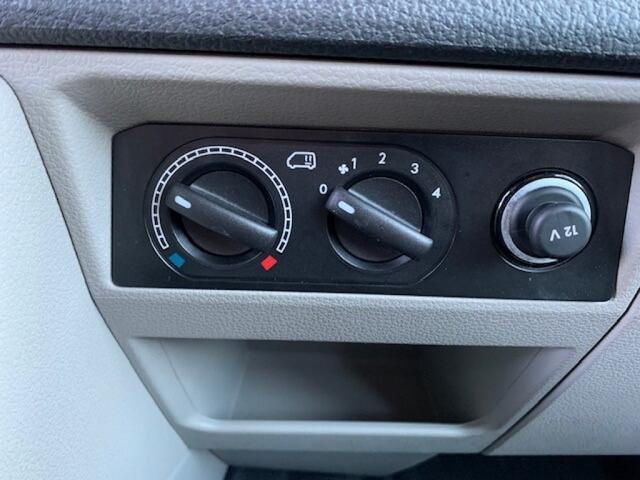 Volkswagen TRANSPORTER L1H1 2.0 TSI 150PK 9 persoons INCL. BTW