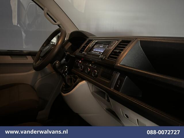 Volkswagen TRANSPORTER 2.0 TDI 150pk L2H1 GLASRESTEEL Euro6 Airco | Imperiaal | 2500kg Trekhaak Bijrijdersbank, Sidebars, Cruisecontrol