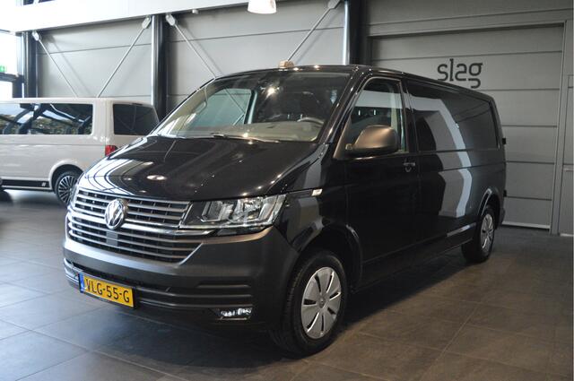 Volkswagen TRANSPORTER 2.0 TDI L2H1 28 airco cruise trekhaak carplay 150 pk !!