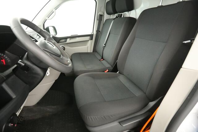 Volkswagen TRANSPORTER 2.0 TDI 140PK L1H1 | Koelwagen 0° | Nachtkoeling | 3-Zits | Airco | Parkeersens.