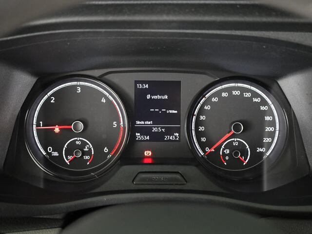 Volkswagen TRANSPORTER 2.0 TDI L2H1 28 Highline DC 110PK | Dubbele cabine | Trekhaak | Navigatie