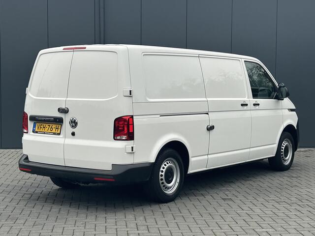 Volkswagen TRANSPORTER 2.0 TDI COMFORTLINE / L2H1 / 53.418 KM !! / SORTIMO INRICHTING / 1e EIG. / CAMERA / AIRCO / CRUISE / APPLE CARPLAY / PDC