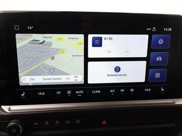 Volkswagen TRANSPORTER 2.0 TDI L2H1 Bulli 170 pk Automaat | BPM Vrij | IQ-LED | Comfortstoelen | Navigatie Apple Carplay/Android Auto DAB+ MF-Stuur | Cruise Control Adaptief | Parkeersensoren V+A + Achteruitrijcamera | LM 19" Zwart | Sidebars Zwart | Glaslookpanelen | Spoiler A