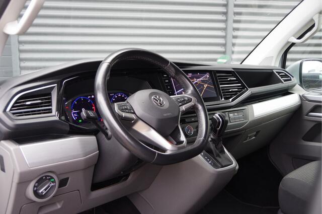 Volkswagen TRANSPORTER 2.0 TDI L2 BULLI, 150PK AUT. GLASSLOOK, LED, TREKHAAK, VIRTUAL, ADAPT. CRUISE, NAVI, AIRCO, PARKEERSENSOREN, CARPLAY, NL AUTO, NAP