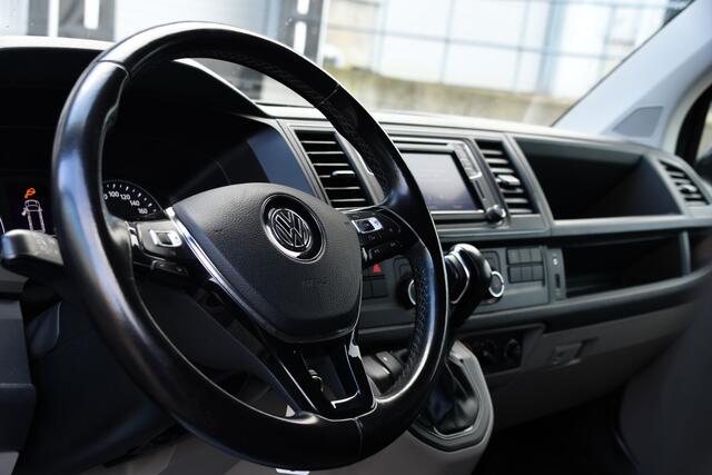 Volkswagen TRANSPORTER 2.0 TDI L2H1 DC 4Motion Highline Black Edition Camera, Cruise, Automaat, Multimedia, 204Pk, 2 x schuifdeur, LED, Uniek!