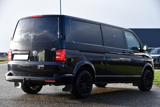 Volkswagen TRANSPORTER 2.0 TDI L2H1 DC 4Motion Highline Black Edition Camera, Cruise, Automaat, Multimedia, 204Pk, 2 x schuifdeur, LED, Uniek!