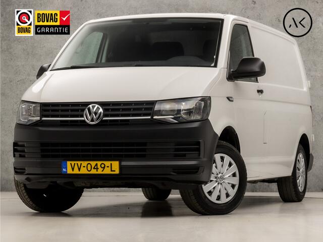 Volkswagen TRANSPORTER 2.0 TDI L1H1 Pro (AIRCO, CRUISE, BLUETOOTH, 3 ZITPLAATSEN, TREKHAAK, ARMSTEUN, NIEUWE APK, IEUWSTAAT)