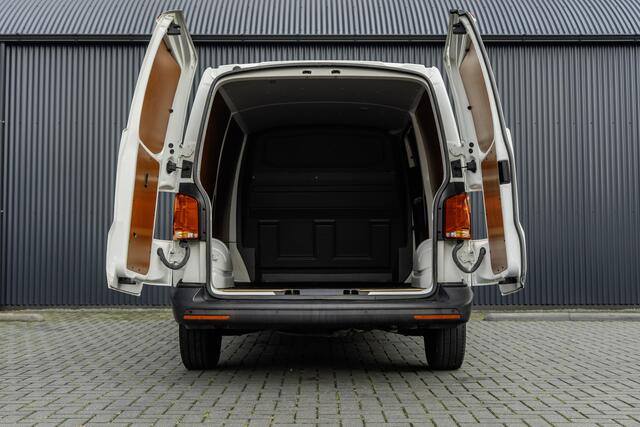 Volkswagen TRANSPORTER T6.1 2.0 TDI | L2H1 | Automaat | CarPlay | Navigatie | Cruise | Airco | PDC | Euro 6