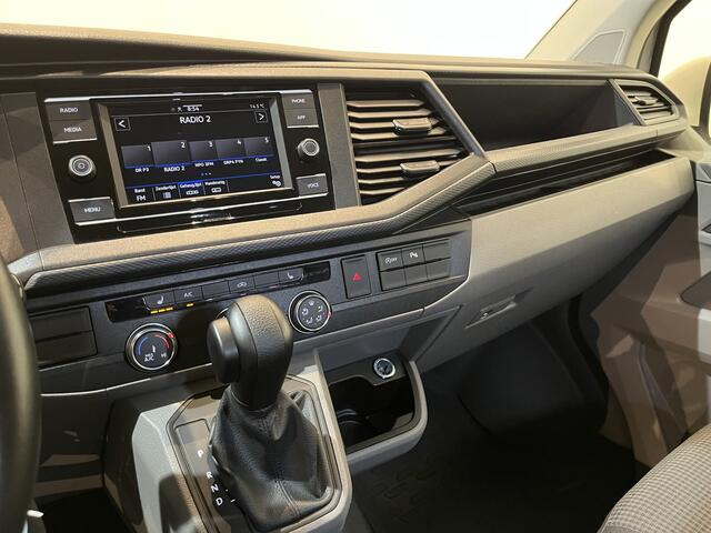 Volkswagen TRANSPORTER 2.0 TDI L2H1 150 PK Automaat Servicebus / Bott Inrichting / Euro 6 / 2X Schuifdeur / Airco / Cruise Control / Camera / CarPlay / Klep / 56.200 KM !!