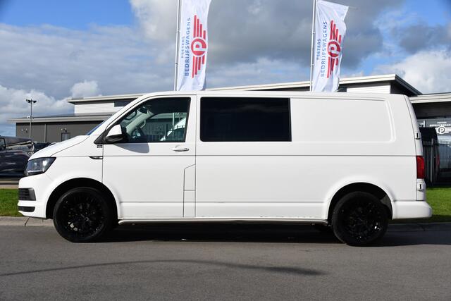 Volkswagen TRANSPORTER 2.0 TDI L2H1 DC PB Edition Carplay, Trekhaak, Airco, 150pk, Multimedia, Euro 6,Uniek!