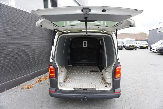Volkswagen TRANSPORTER 2.0 TDI L2 EURO 6 - Airco - Cruise - Camera - ¤12.900,- Excl.