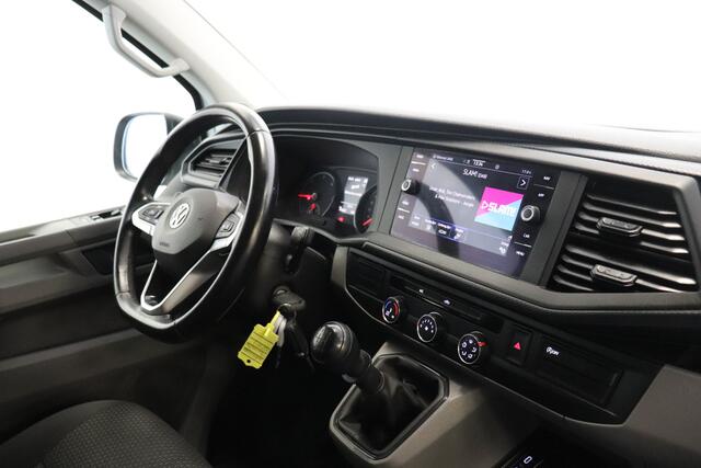 Volkswagen TRANSPORTER 2.0 TDI 150PK L2 - EURO 6 - Airco - Navi - Cruise - ¤ 15.900,- Excl.