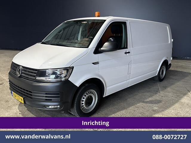 Volkswagen TRANSPORTER 2.0 TDI 150pk L2H1 Inrichting Euro6 Airco | Camera | Leder | Cruisecontrol | 2500kg Trekhaak Parkeersensoren