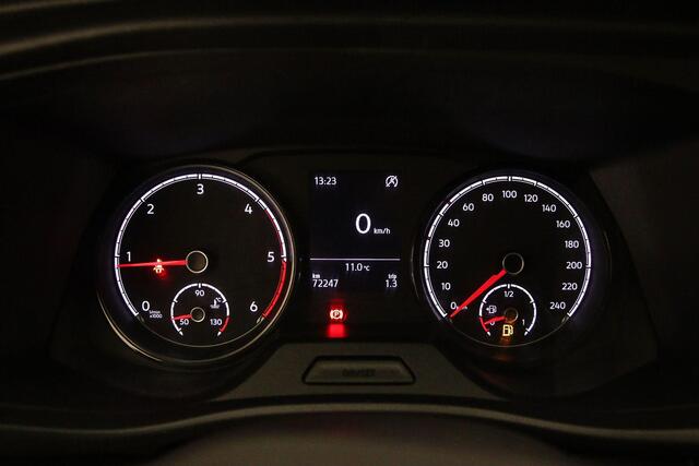 Volkswagen TRANSPORTER 2.0 TDI L2H1 28 Economy Business Airco | Cruise Control | Navigatie (apple carplay/android auto)