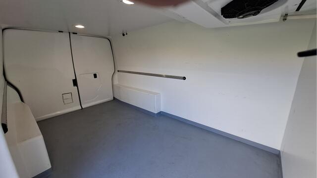 Volkswagen TRANSPORTER Koelwagen - 2.0 TDI L2H1 Comfortline 150 pk - Thermo King koeling