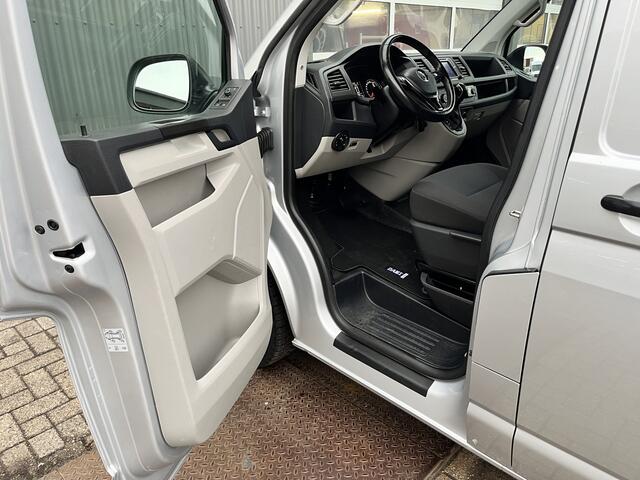 Volkswagen TRANSPORTER 2.0 TSI L2H1 Automaat Benzine/CNG Dubbele Schuifdeur Airco Cruise controle Bpm vrij Trekhaak Klep achter Omvormer Kastinrichting Standkachel Euro 6 Benzine Ideaal voor ombouw naar Camper !!
