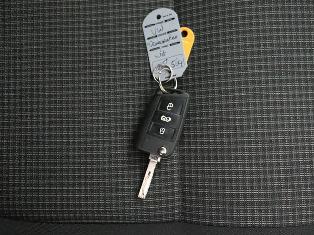 Volkswagen TRANSPORTER 2.0TDI Lang Geisoleerd Koelauto | Achterdeuren | Airco | 3-Persoons