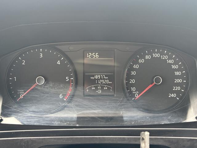 Volkswagen TRANSPORTER Kombi 2.0 TDI DSG Automaat L1H1 BTW en BPM vrij Euro 6 Airco Cruise control Trekhaak PDC 1e eigenaar Personenbus Marge Kombi Combi Tourer Groepsvervoer Ideaal voor ombouw naar Camper