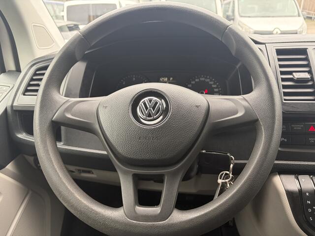 Volkswagen TRANSPORTER Kombi 2.0 TDI DSG Automaat L1H1 BTW en BPM vrij Euro 6 Airco Cruise control Trekhaak PDC 1e eigenaar Personenbus Marge Kombi Combi Tourer Groepsvervoer Ideaal voor ombouw naar Camper