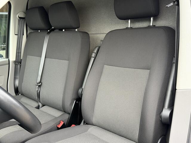 Volkswagen TRANSPORTER 2.0 TDI L2H1 150pk Bulli | 3zits | Digitaal Display | Dodehoek |