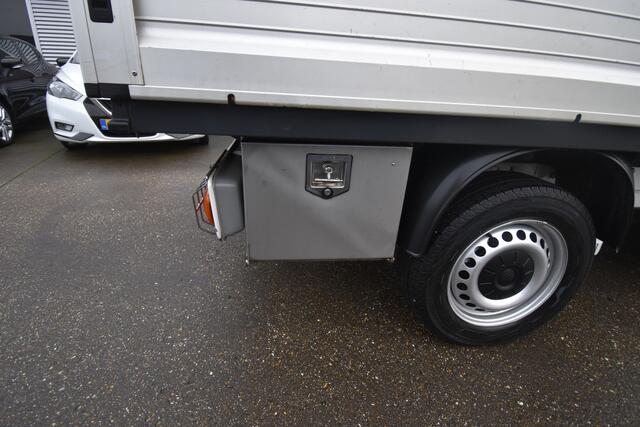 Volkswagen TRANSPORTER 2.0 TDI L2H1 DC , 140PK , TREKHAAK , AIRCO , 6-PERSOONS ,