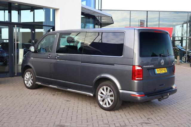 Volkswagen TRANSPORTER 2.0 TDI L2H1 DC 4Motion Highline 204PK / 150kW DSG, 4-motion 4 x 4 Dubbele cabine, trekhaak, achteruitrijcamera, parkeersensoren voor en achter (pdc), cruise control, verwarmbare voorruit, navigatie, DAB+, Apple Carplay / Android Auto, lederen bekleding,