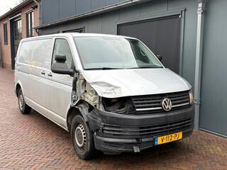 volkswagen-transporter-lichte-schad