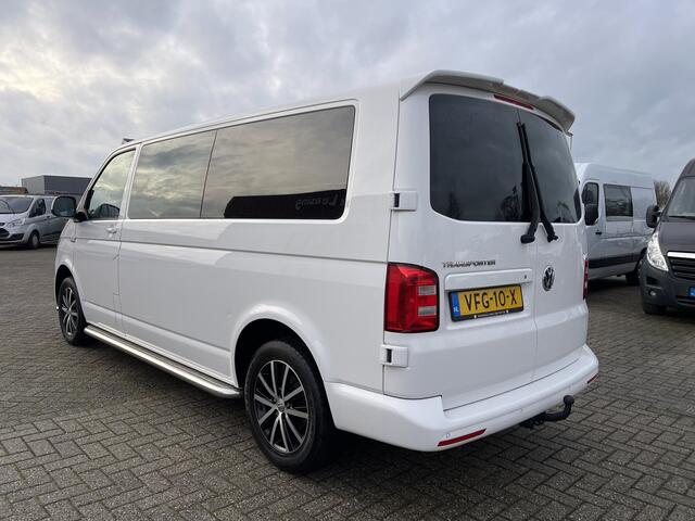 Volkswagen TRANSPORTER 2.0 TDI 150pk automaat L2H1 DC 5 persoons Highline / vaste prijs rijklaar ¤ 34.950 ex btw / lease vanaf ¤ 570 / lederen bekleding / adaptive cruise / airco / navigatie / euro 6 / bpm vrij !
