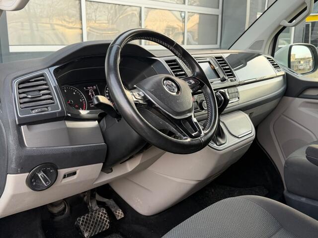 Volkswagen TRANSPORTER 2.0 TDI 150PK DSG L2H1 HIGHLINE 1e Eigenaar / Oryx White Pearl Lak / Navigatie / Spoilerpakket