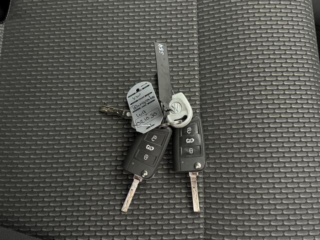 Volkswagen TRANSPORTER 2.0TDI 204Pk DSG Automaat 4x4 Koelauto | 4 Motion | Navigatie | Camera | Cruise | Led | Achterdeuren