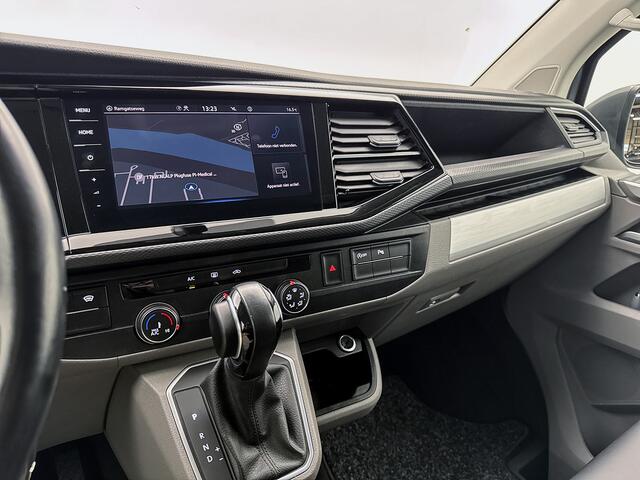 Volkswagen TRANSPORTER 2.0 TDI L2H1 28 Bulli Leder Adaptieve cruise control Virtual cockpit Navigatie Led Trekhaak