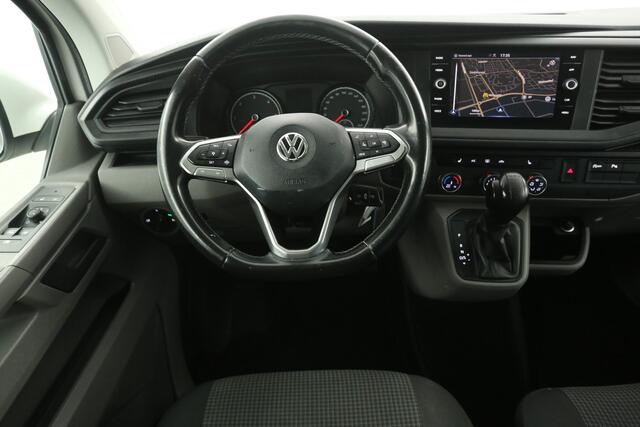 Volkswagen TRANSPORTER 2.0 TDI 150PK L1H1 | Aut. | Airco | Adap. Cruise | 3-Zits | Carplay | Navi | Stoelverw. | Trekh.