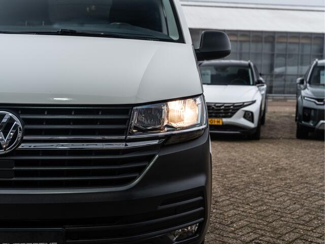 Volkswagen TRANSPORTER 2.0 TDI 150PK DSG | Carplay | Dodehoek | Winter Pack |
