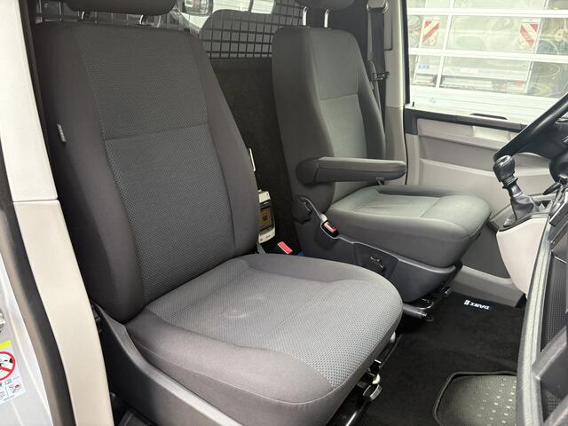 Volkswagen TRANSPORTER 2.0 TSI L2H1 Benzine /CNG Dubbele Schuifdeur Airco Cruise controle Bpm vrij Trekhaak Klep achter Omvormer Kastinrichting Standkachel Euro 6 Benzine Ideaal voor ombouw naar Camper !!