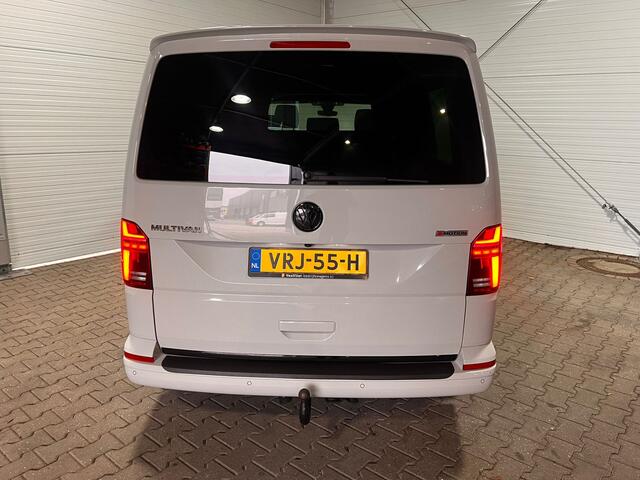 Volkswagen TRANSPORTER 2.0 TDI L2H1 32 DC 4Motion Highline Multivan VVB452