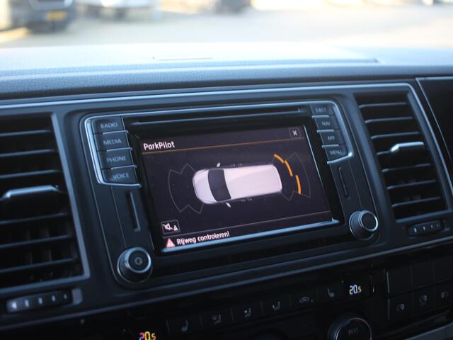 Volkswagen TRANSPORTER L2H1 Caravelle 2.0 TDI Highline lang