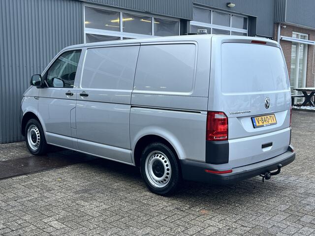 Volkswagen TRANSPORTER 2.0 TSI L1H1 Benzine / Cng Dubbele Schuifdeur Airco Cruise controle Bpm vrij Trekhaak Klep achter Stand kachel Euro 6 Benzine Ideaal voor ombouw naar Camper !!
