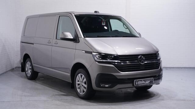 Volkswagen TRANSPORTER 2.0 TDI 150 pk L1H1 DSG Aut. Adapt. Cruise, Camera, 2x Schuifdeur, LED Koplampen, 3-Zits