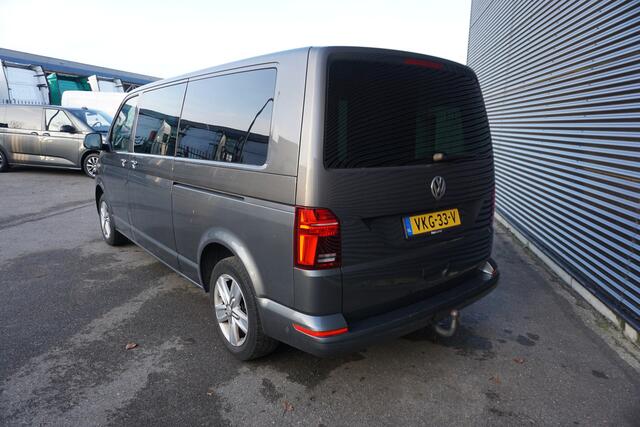 Volkswagen TRANSPORTER 32 150PK Automaat Bulli Dubbele cabine Trekhaak Apple Carplay ACC Cruise control 2x Schuifdeur LED Navi Stoelverwarming Parkeersensoren Digitaal dashboard