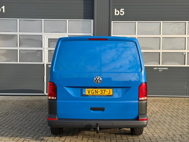 Volkswagen TRANSPORTER 2.0 TDI 150PK Automaat L1 / Airco / Navi by app / Trekhaak