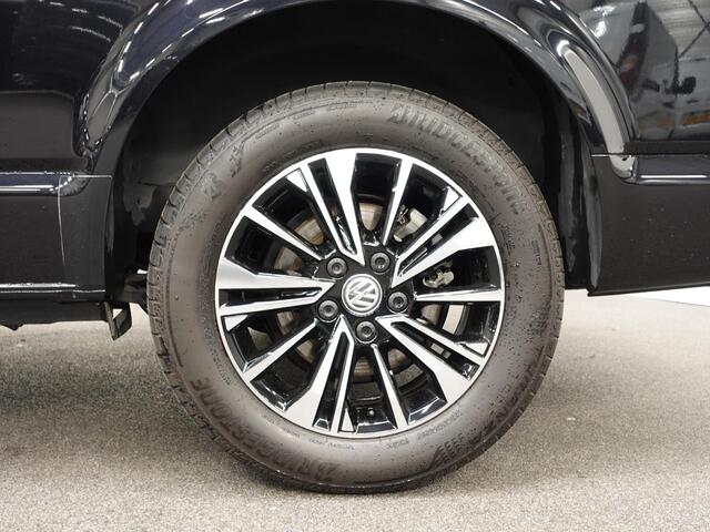 Volkswagen TRANSPORTER 2.0 150PK L2H1 Highline Automaat Dubbele Cabine Airco Navi Parkeersensoren Camera Trekhaak Carplay