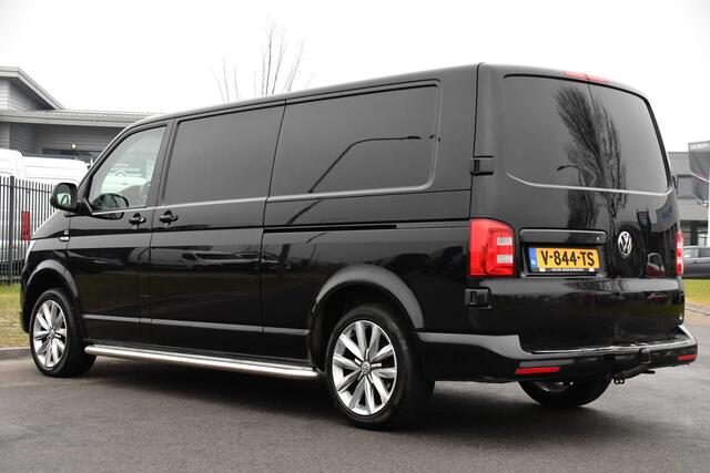 Volkswagen TRANSPORTER 2.0 TDI L2H1 Highline Cruise, Carplay, LED, 150pk, 2 x Schuifdeur, Automaat, Trekhaak, Uniek!