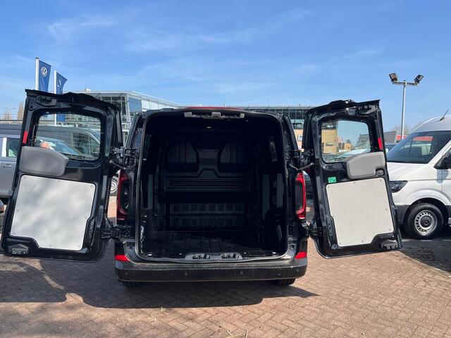 Volkswagen TRANSPORTER Bedrijfswagens Bulli L1 2.0 TDI 110 kW 150 pk 8 versn. Auto | BPM vrij | Exterieurpakket met bumpers, grille, spiegels en handgrepen in carrosseriekleur | Achterdeuren zonder ruit | Diefstalalarmsysteem met interieurbeveiliging, noodsirene en wegsleepbeve