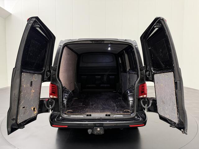 Volkswagen TRANSPORTER 2.0TDI | Airco | Cruise | 3-Zits | trekhaak | Betimmering