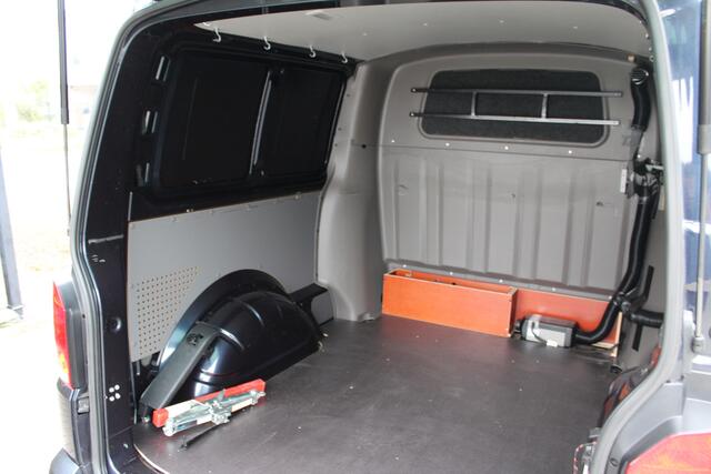 Volkswagen TRANSPORTER T6.1 2.0 TDI 146KW E6 Aut. 4Motion L2 DC Highline ? dubbele cabine ?2x schuifdeur