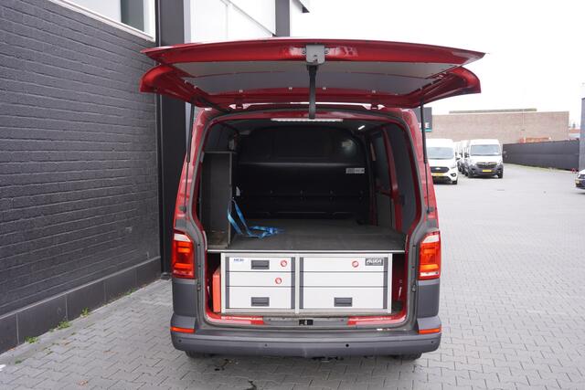 Volkswagen TRANSPORTER 2.0 TDI 150PK EURO 6 - Airco - Cruise - PDC - ¤14.499,- Excl.