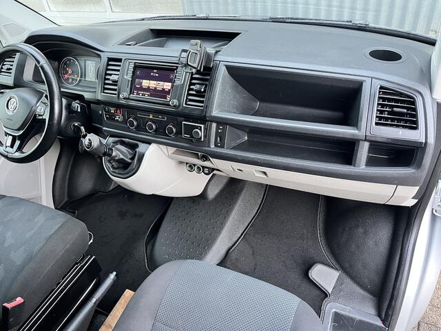 Volkswagen TRANSPORTER 2.0 TSI L2H1 Benzine / CNG Dubbele Schuifdeur Airco Cruise controle Bpm vrij Trekhaak Klep achter Omvormer Kastinrichting Standkachel Euro 6 Benzine Ideaal voor ombouw naar Camper !!